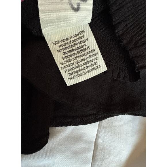 PINK VICTORIAS SECRET black flowy shorts size XS - Picture 4 of 4